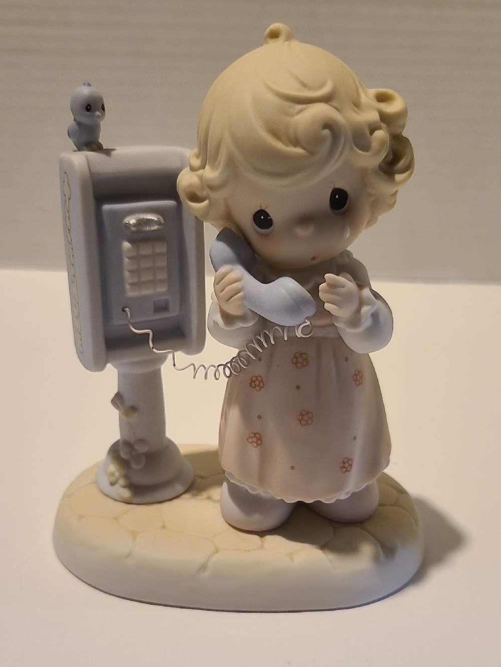Precious Moments Girl Figurine with Payphone - 1998 Collectors Club